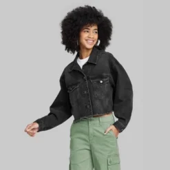 Women's Cropped Denim Trucker Jacket - Wild Fable™ Light Wash