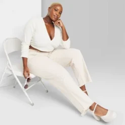 Women's High-Rise Curvy Straight Jeans - Wild Fable™ Cream -Outlet Modish Gems Store GUEST db7520cc a093 4816 89a5 9a09b400a83f 3